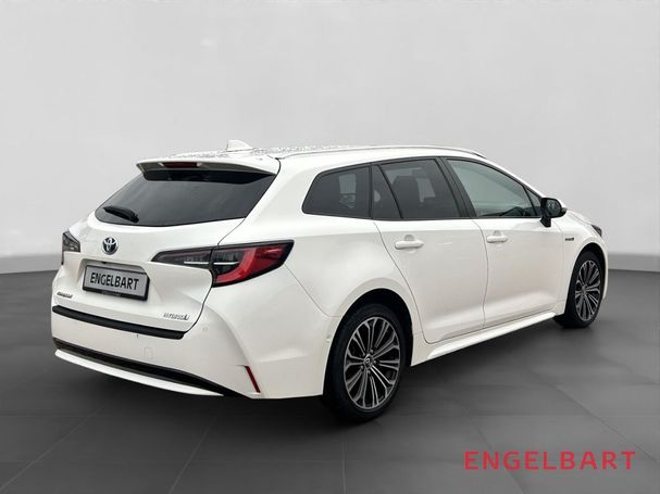 Toyota Corolla 1.8 Hybrid Touring Sports Club 90 kW image number 3