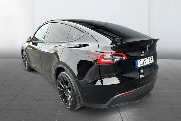 Tesla Model Y Long Range AWD 378 kW image number 3