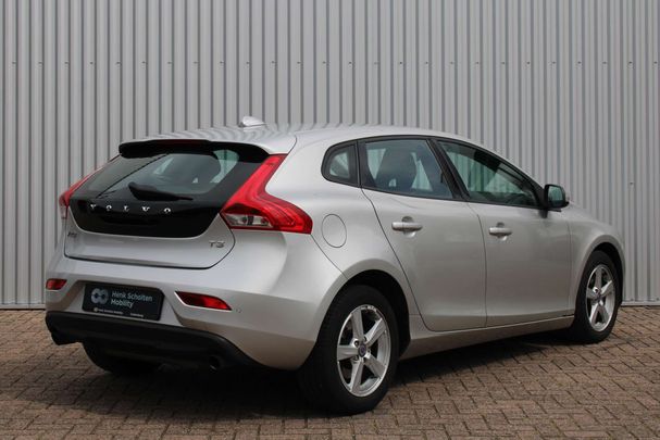 Volvo V40 T3 110 kW image number 2