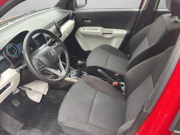 Car image 9