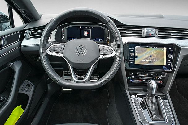 Volkswagen Passat Variant 2.0 TSI DSG Elegance 140 kW image number 13