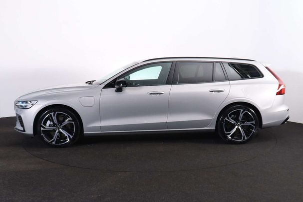 Volvo V60 T6 Recharge AWD Plus 257 kW image number 4