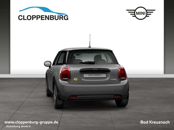 Mini Cooper SE Essential Trim 135 kW image number 7