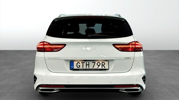 Kia Ceed Plug-in Hybrid 104 kW image number 4