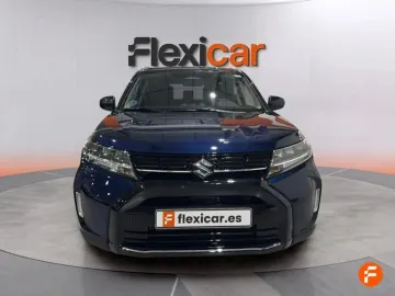 Car image 3