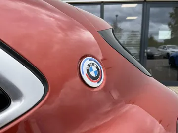 Car image 27