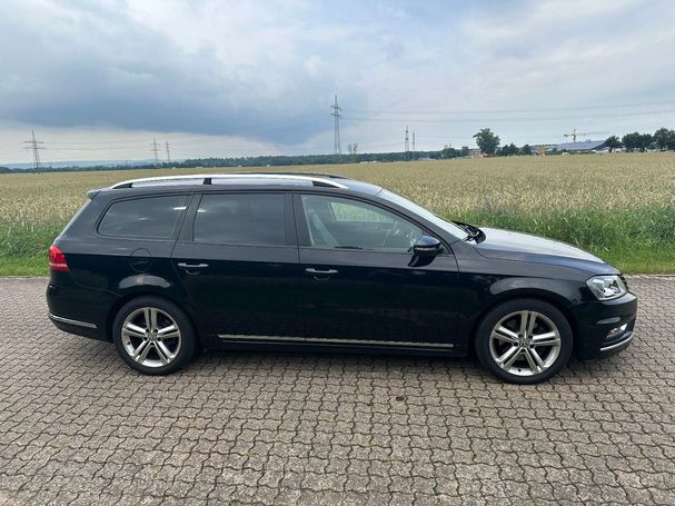 Volkswagen Passat Variant BlueMotion R-Line DSG 130 kW image number 6