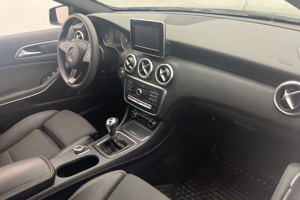 Mercedes-Benz A 180 90 kW image number 24