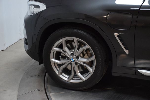 BMW X3 xDrive30e xLine 216 kW image number 20