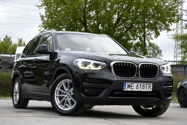 BMW X3 xDrive20i 135 kW image number 4