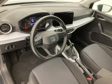 Car image 36
