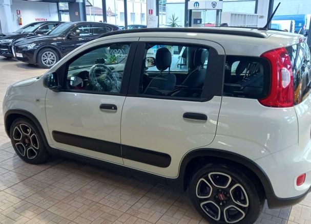 Fiat Panda 1.0 Hybrid City Life 51 kW image number 3