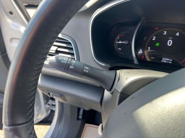 Car image 37