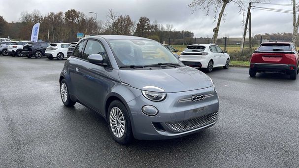 Fiat 500 e 71 kW image number 6