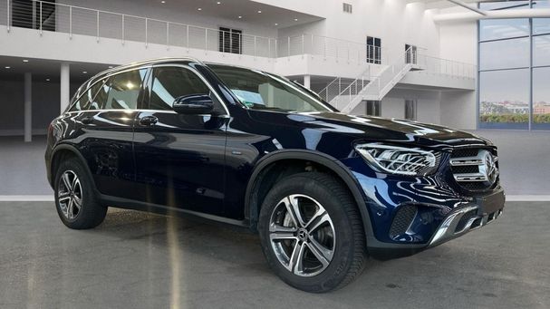 Mercedes-Benz GLC 300 e 235 kW image number 3