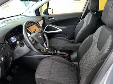 Car image 10