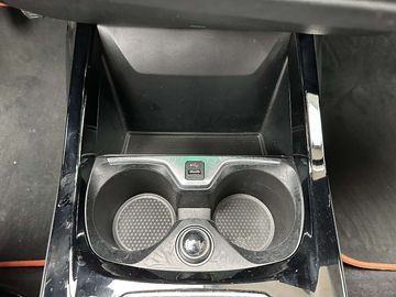 Car image 33