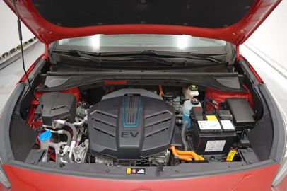 Car image 33