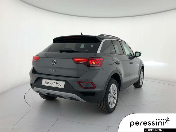 Volkswagen T-Roc 1.0 TSI 85 kW image number 22