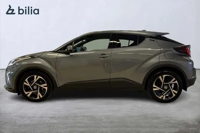 Car image 5