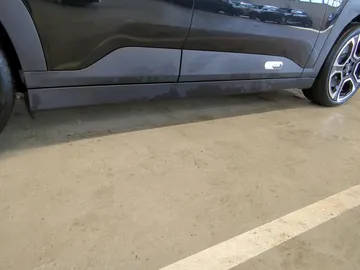 Car image 41