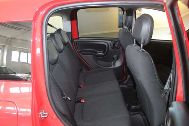 Fiat Panda Cross 1.0 Hybrid City 51 kW image number 9