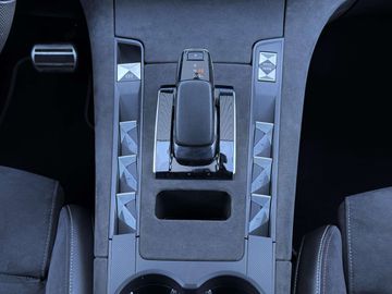 Car image 33