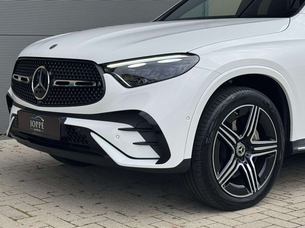 Mercedes-Benz GLC 300 e AMG Line 4Matic 230 kW image number 14