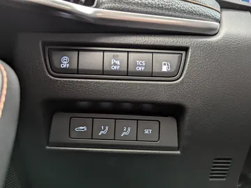 Car image 28