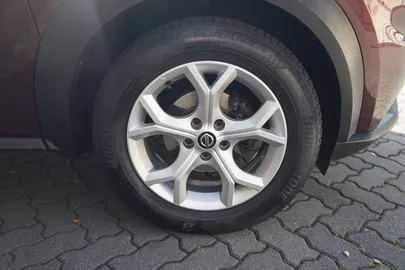 Car image 37