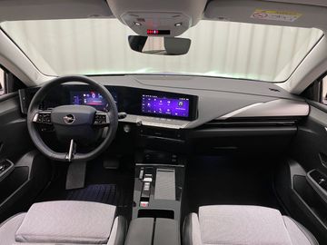 Car image 37