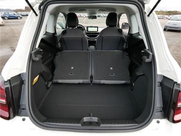 Car image 36