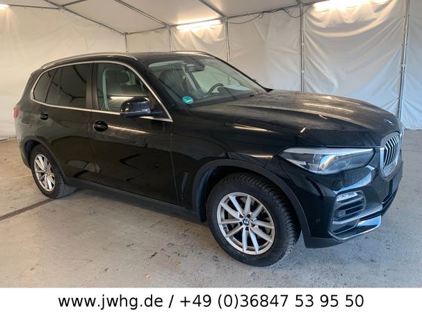 BMW X5 xDrive 195 kW image number 2