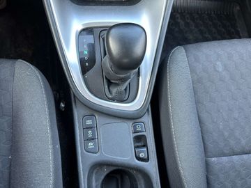 Car image 13