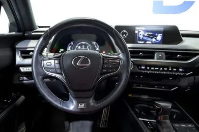 Car image 39