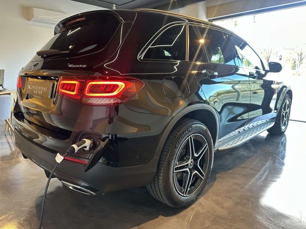 Mercedes-Benz GLC 300 de 4Matic 9G-Tronic 225 kW image number 2