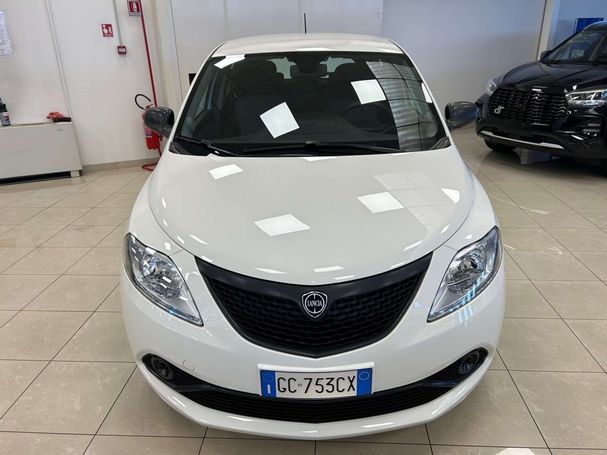 Lancia Ypsilon 51 kW image number 3