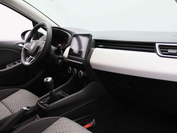 Car image 31