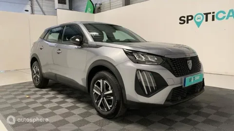 Car image 3