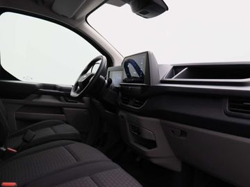 Car image 33