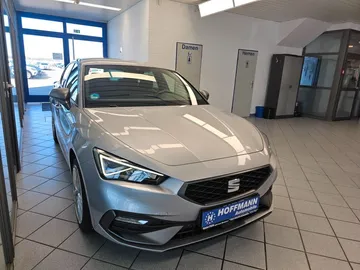 Car image 33