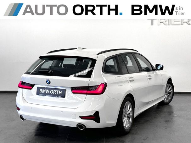 BMW 318i Touring 115 kW image number 4