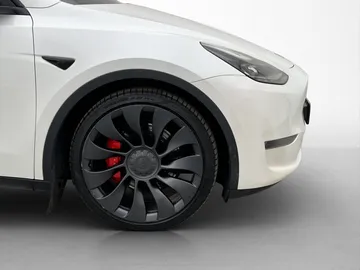 Car image 34