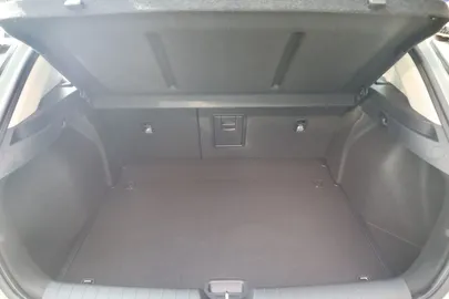 Car image 38