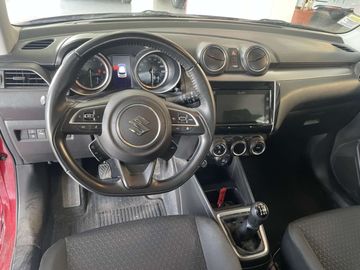 Car image 10