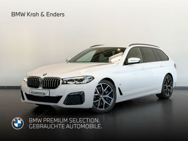 BMW 540i Touring xDrive M Sport 245 kW image number 1