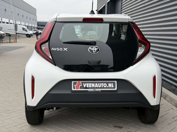 Toyota Aygo X 1.0 VVT-i 53 kW image number 16