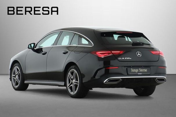 Mercedes-Benz CLA 250 Shooting Brake e 160 kW image number 3