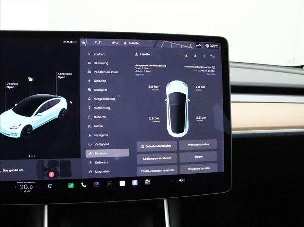 Tesla Model 3 Long Range AWD 258 kW image number 23