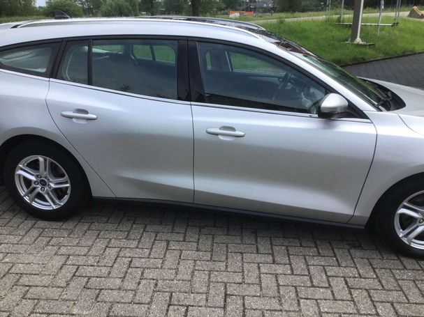 Ford Focus 1.5 88 kW image number 6